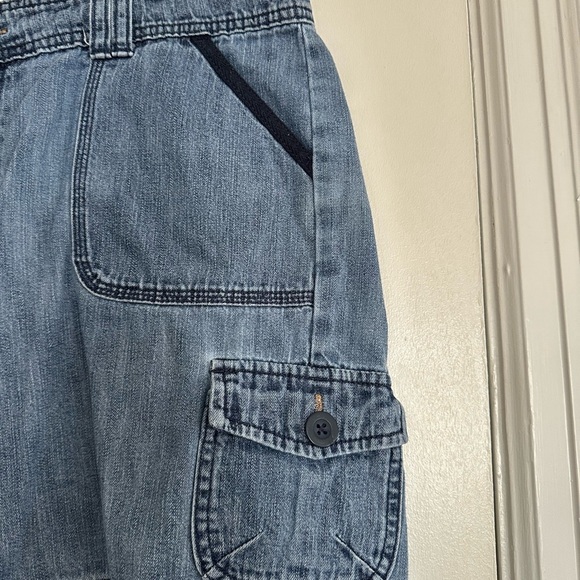Lee VTG 90’s Mom Carpenter Shorts. Just Below The Waist. 14M.  Cargo Pockets. - Picture 6 of 10